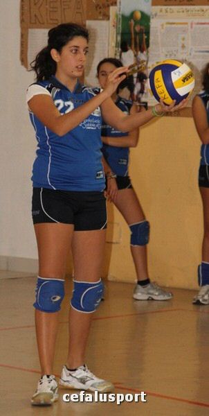111116 volley 053y_tn.jpg